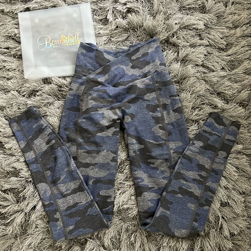 Bombshell Sportswear Blue & Gray Camo Leggings